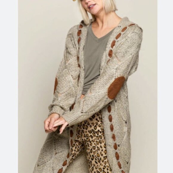 Large Camisa light gray hooded cardigan with brown elbow patches and stitching - Picture 13 of 13